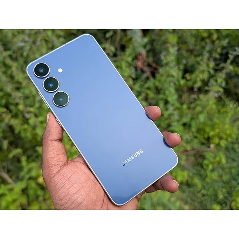 samsungs25fe (2)